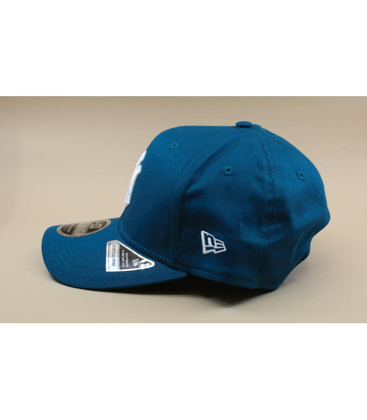 blue white NY cap blue white NY cap
